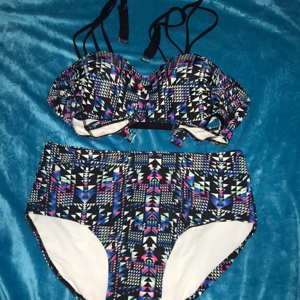Plus size High Waisted Swimsuit. NWOT!!